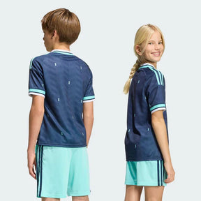 Conjunto Infantil Alemanha 2026/27 II Kit